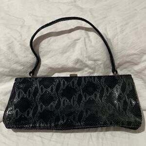 Bebe black leather suede animal print clutch style evening bag w/handle euc